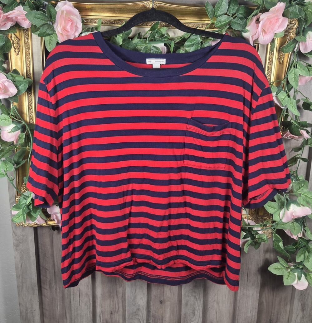 Gap Designed & Crafted Womens Large Red Navy Striped Pocket Tee Short Sleeve